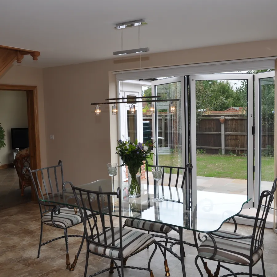 Bifold Canning Town